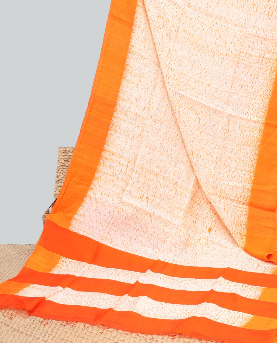 Cream abstract design matka silk saree with contrast plain border & orange abstract design pallu