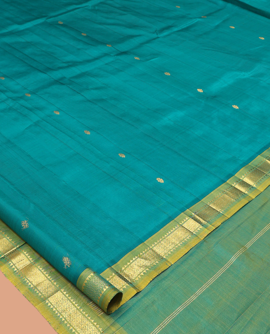 Green Zari Buttas Kanchipuram Silk Saree, Complemented by a Contrast Border of Rekku and Mayil Kann Design, Pallu of Zari Design, and No Blouse