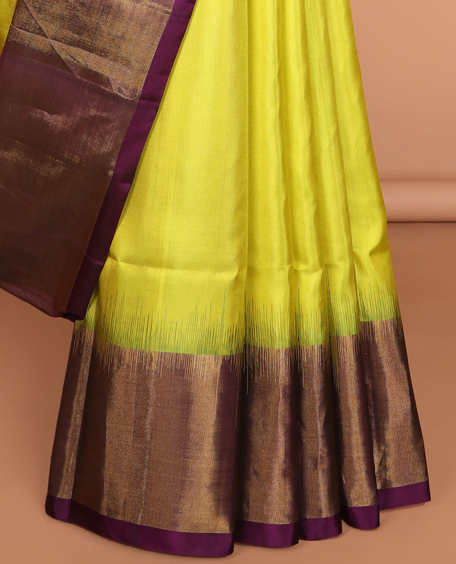 Green floral butta soft silk saree with contrast floral border & floral jacquard pallu
