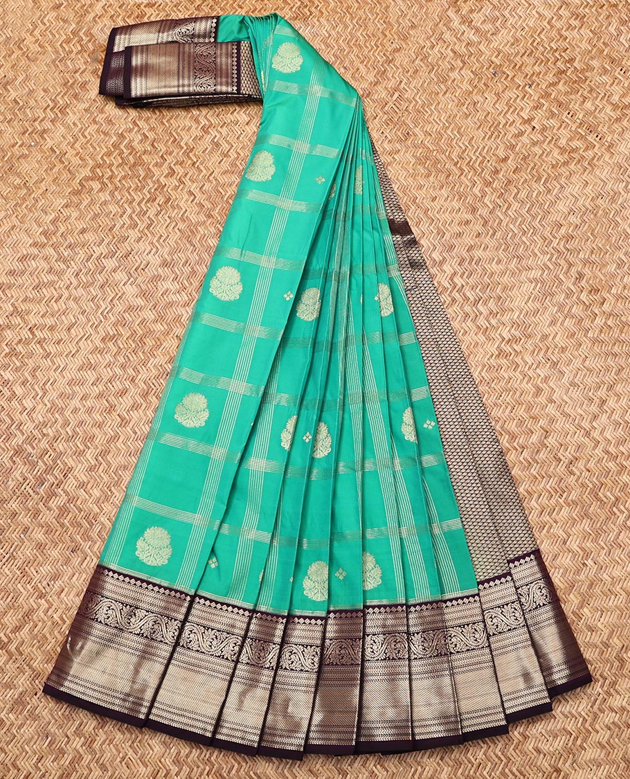 Green Budget Silk Saree, Mesmerized with Zari Butta Enclosed Checks, Complemented by a Contrast Traditional Zari Border, Grand Pallu, and a Contrast Blouse