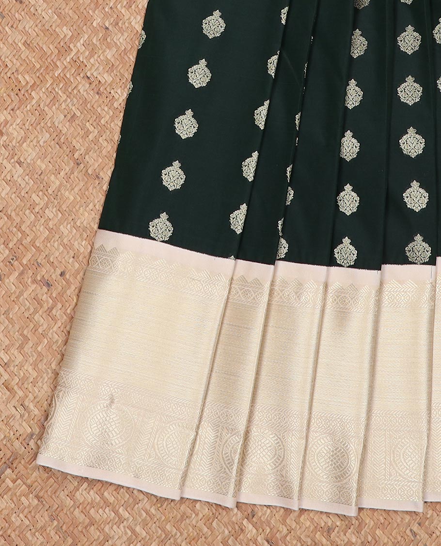 Green zari buttas gift saree, contrast traditional zari design border, and jaal pallu