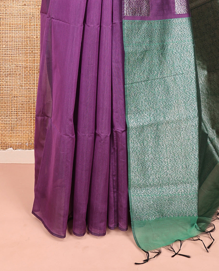 Borderless Purple Semi-Silk Cotton Saree, Finely Crafted with Square Buttas All Over Its Body, Complemented by Contrast Intricately Designed Pallu, and Paired with a Contrast Blouse