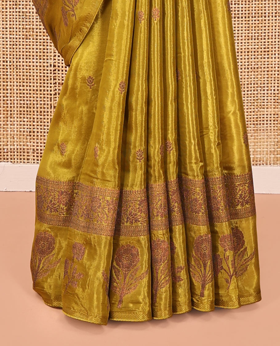 Green HO-Silk Saree, Adorned with Zari Buttas All Over Its Body, Highlighted by a Self-Border of Floral Designs, Pallu Features Floral Designs, and Paired with a Buttas-woven Blouse