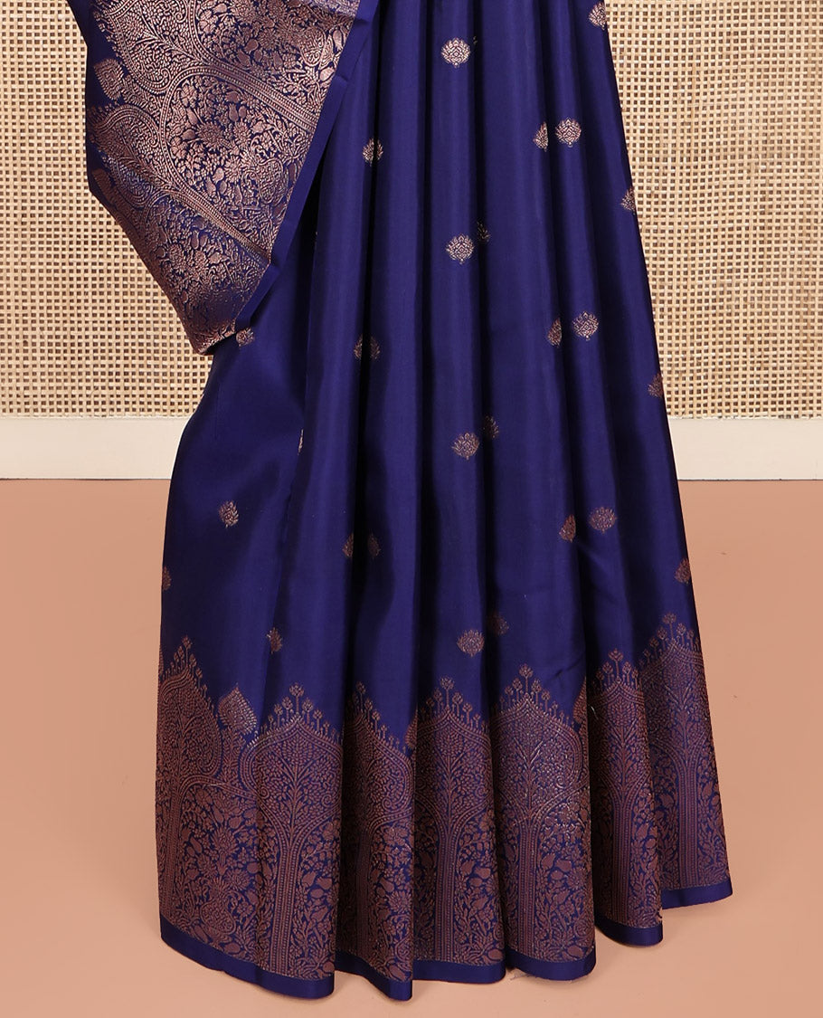Blue Kanchipuram Silk Saree, Enthralled with Zari Buttas All Over Its Body, Highlighted by a Zari Border of Mughal-Style Designs, Grand Pallu, and Paired with a Matching Blouse