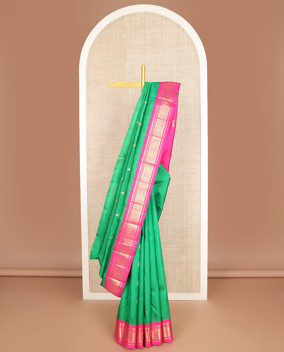 Green zari buttas Kanchipuram silk saree, contrast one-sided korvai traditional zari border & zari design pallu
