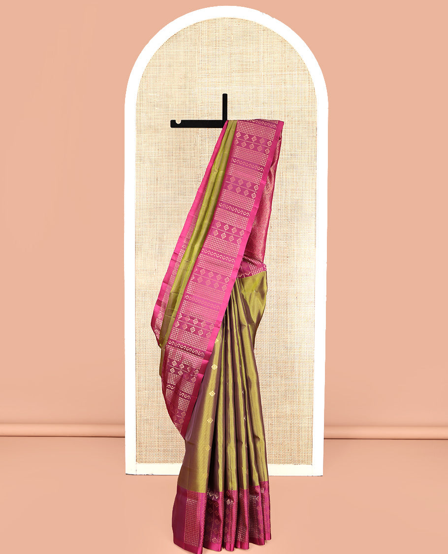 Green Mayuri Lite Silk Mix Saree, Graced with Zari Buttas All Over Its Body, Complemented by a Contrast Geometric Patterned Border, Grand Pallu, and Paired with a Contrast Blouse