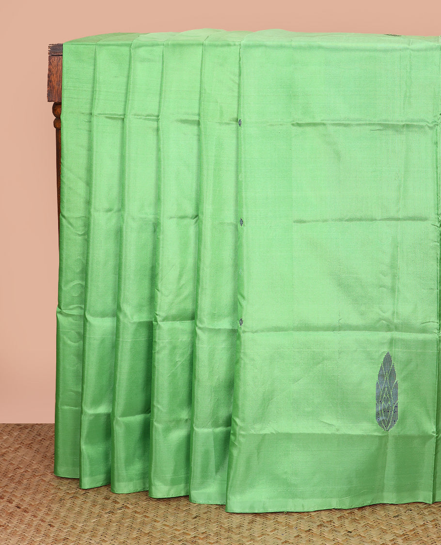 Borderless green buttas Banana pith saree, contrast pallu of stripes, and buttas