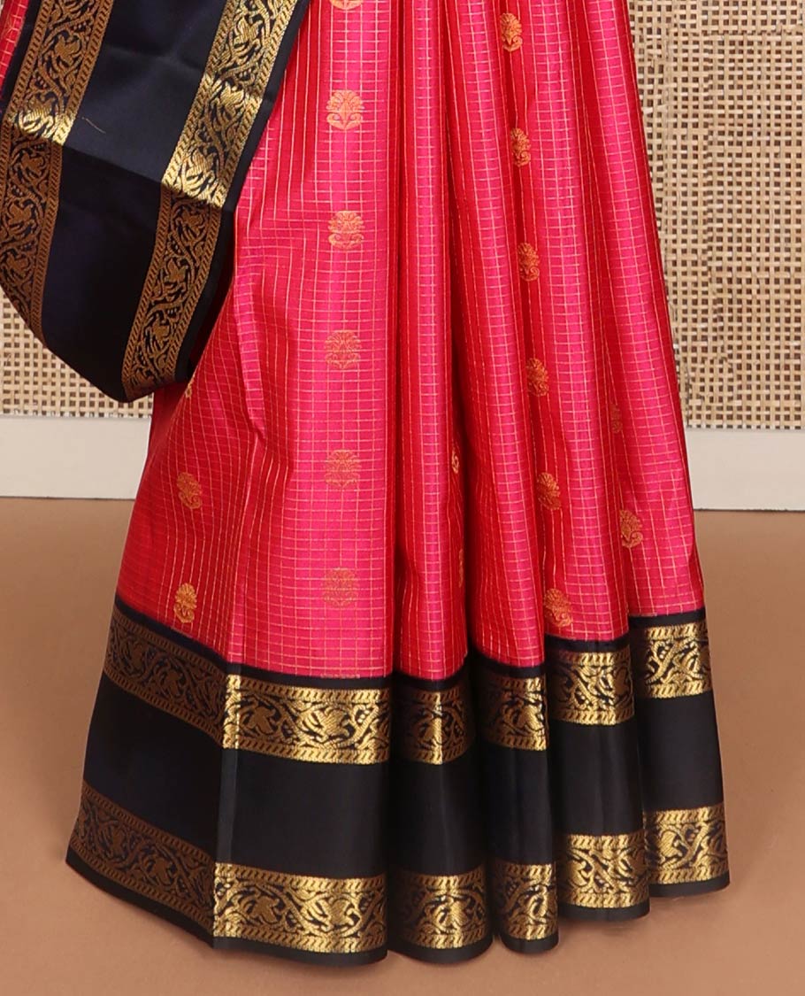 Pink checked, buttas silk saree with contrast rettai pettu zari design border & checked floral design pallu
