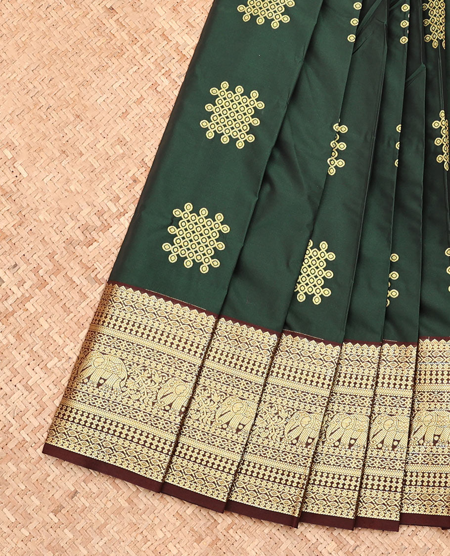 Green Budget Silk Saree, Finely Crafted with Kolam Buttas, Complemented by a Contrast Traditional Border, Grand Jaal Pallu, and a Contrast Blouse