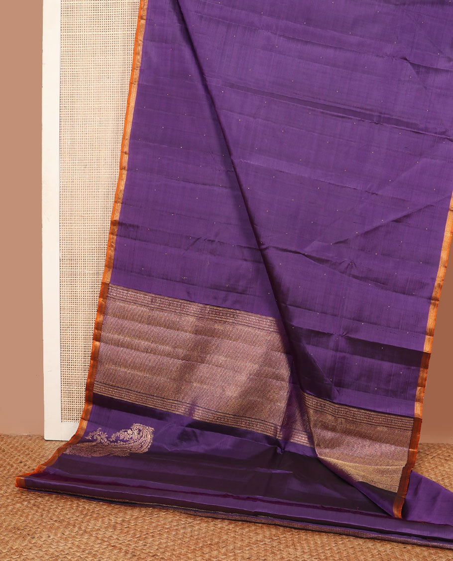 Borderless violet buttas Kanchipuram silk saree, self-pallu of kathir,muthu,rudraksham,mayil kann & corner manga