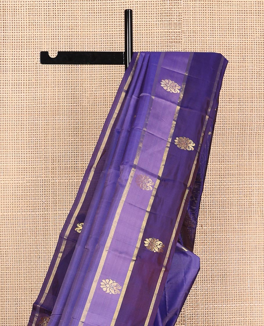 Violet zar buttas Kanchipuram silk saree, contrast rettai pettu zari design border, and zari design pallu