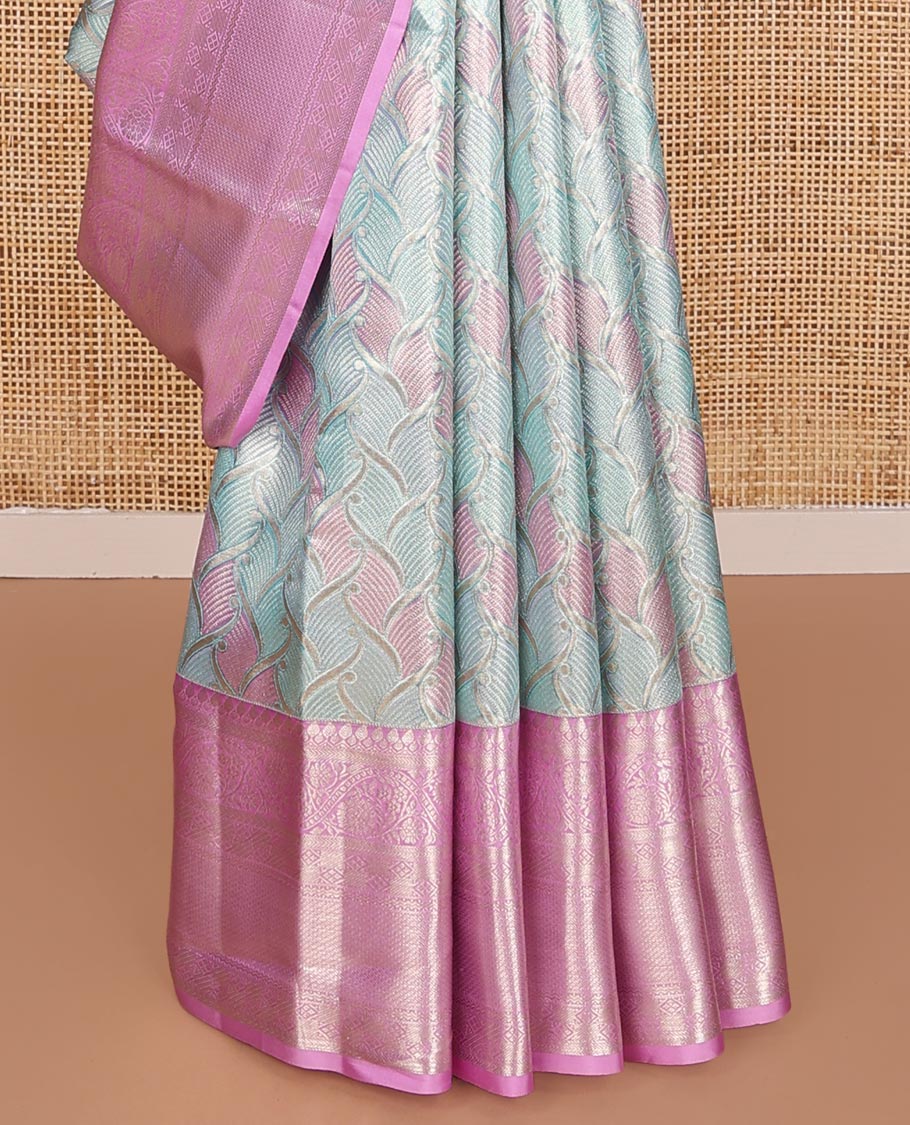 Blue Kanchipuram Tissue Silk Saree, Finely Crafted with Jacquard Design on Its Body, Complemented by a Contrast Border of Traditional Designs, Grand Jaal Decked Up Pallu, and Paired with a Contrast Blouse