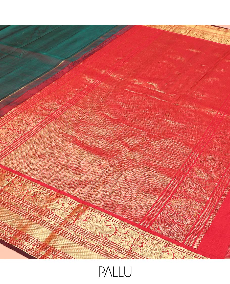 Green Plain Kanchipuram Soft Silk Saree, Complemented by a Contrast Korvai Border of Thilakam Mokku, Mayil, Muthu, Neli, and Mayil Kann Designs, Zari Elevated Jaal Pallu, and Paired with a Contrast Blouse