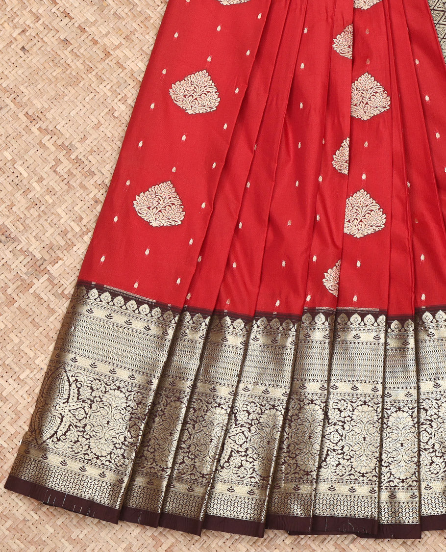 Maroon Budget Silk Saree, Spotlighted with Zari Buttas on Its Body, Complemented by a Contrast Traditional Zari Design Border, Pallu of Jaal Designs, and Paired with a Contrast Blouse