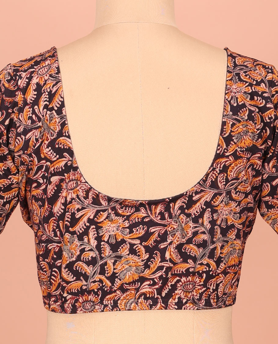 Black Cotton Readymade Enlivened with Floral Vine Design Print, Featuring a Front Round-Neck, a Back Round Neck, and Elbow Sleeves