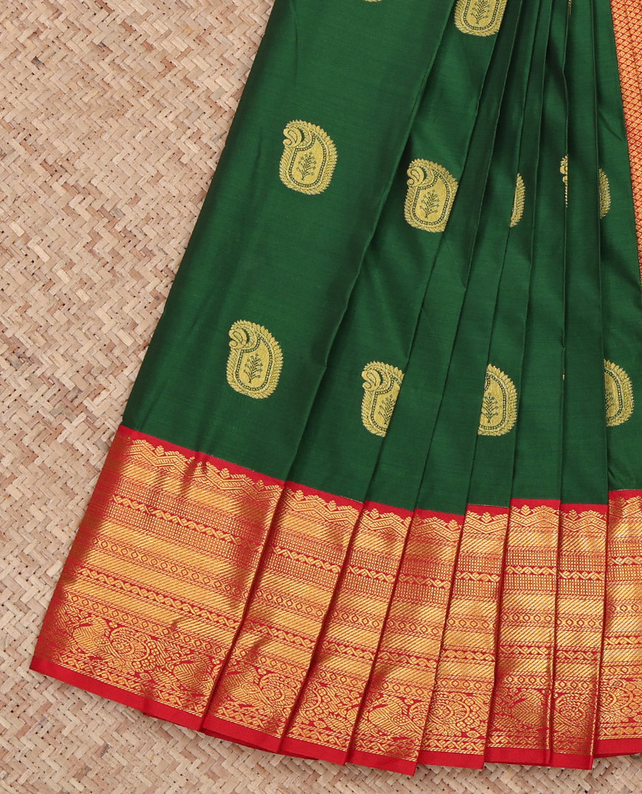 Green Budget Silk Saree, Decorated with Paisley Buttas All Over Its Body, Complemented by Contrast Traditional Zari Design Border, Grand Jaal Pallu, and Paired with a Contrast Blouse