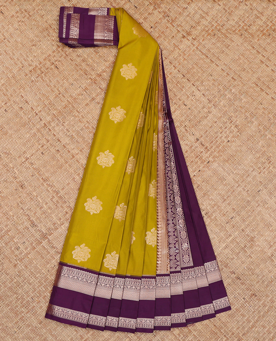Leaf Green Budget Silk Saree, Ornamented with Zari Buttas, Complemented by a Contrast Traditional Zari Rettai Pettu Border, Grand Pallu, and a Contrast Blouse