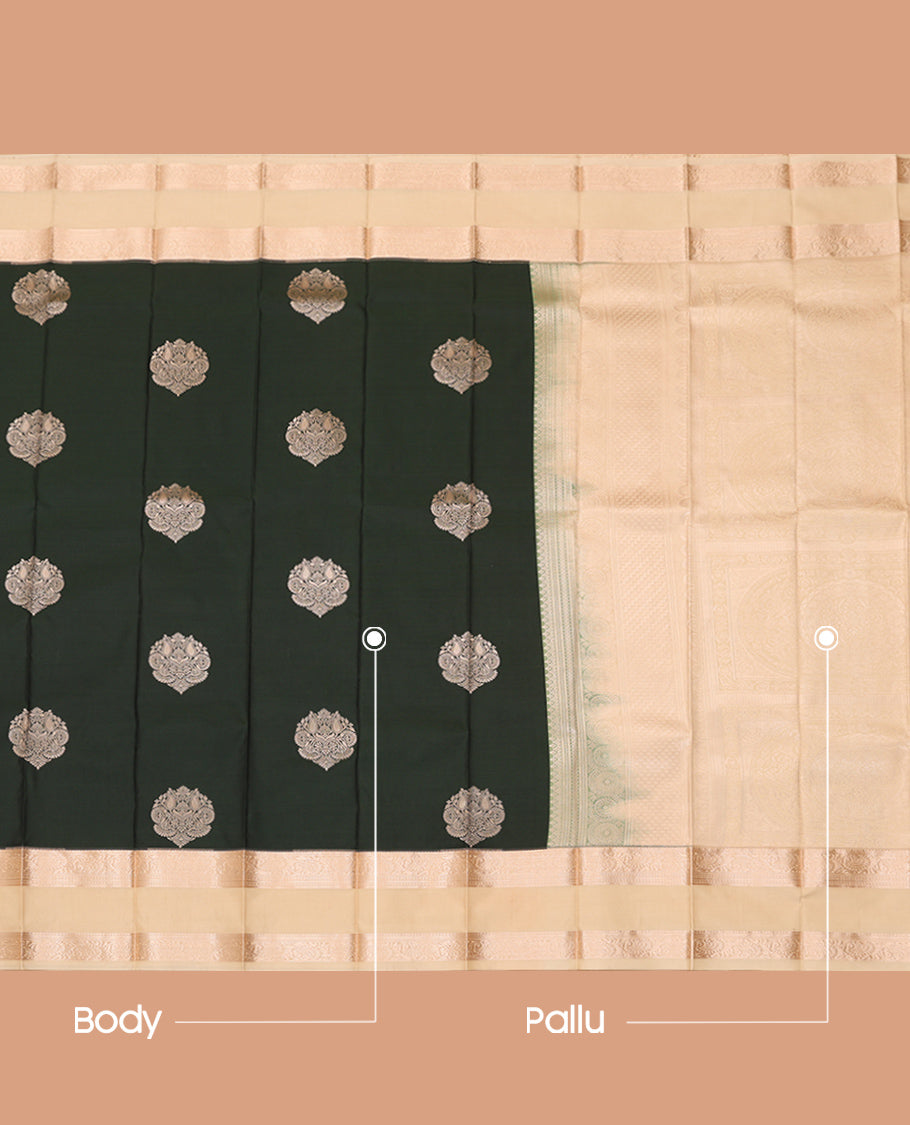 Green Budget Silk Saree, Enriched with Jacquard Design, Complemented by Contrast Traditional Rettai Pettu Zari Border, a Grand Pallu and a Contrast Blouse