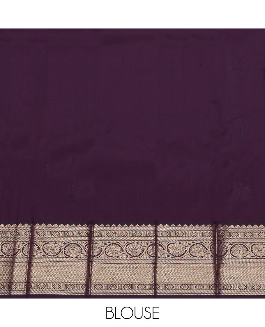 Green Budget Silk Saree, Elevated with Zari Buttas, Complemented by a Contrast Traditional Zari Border, Grand Pallu, and a Contrast Blouse