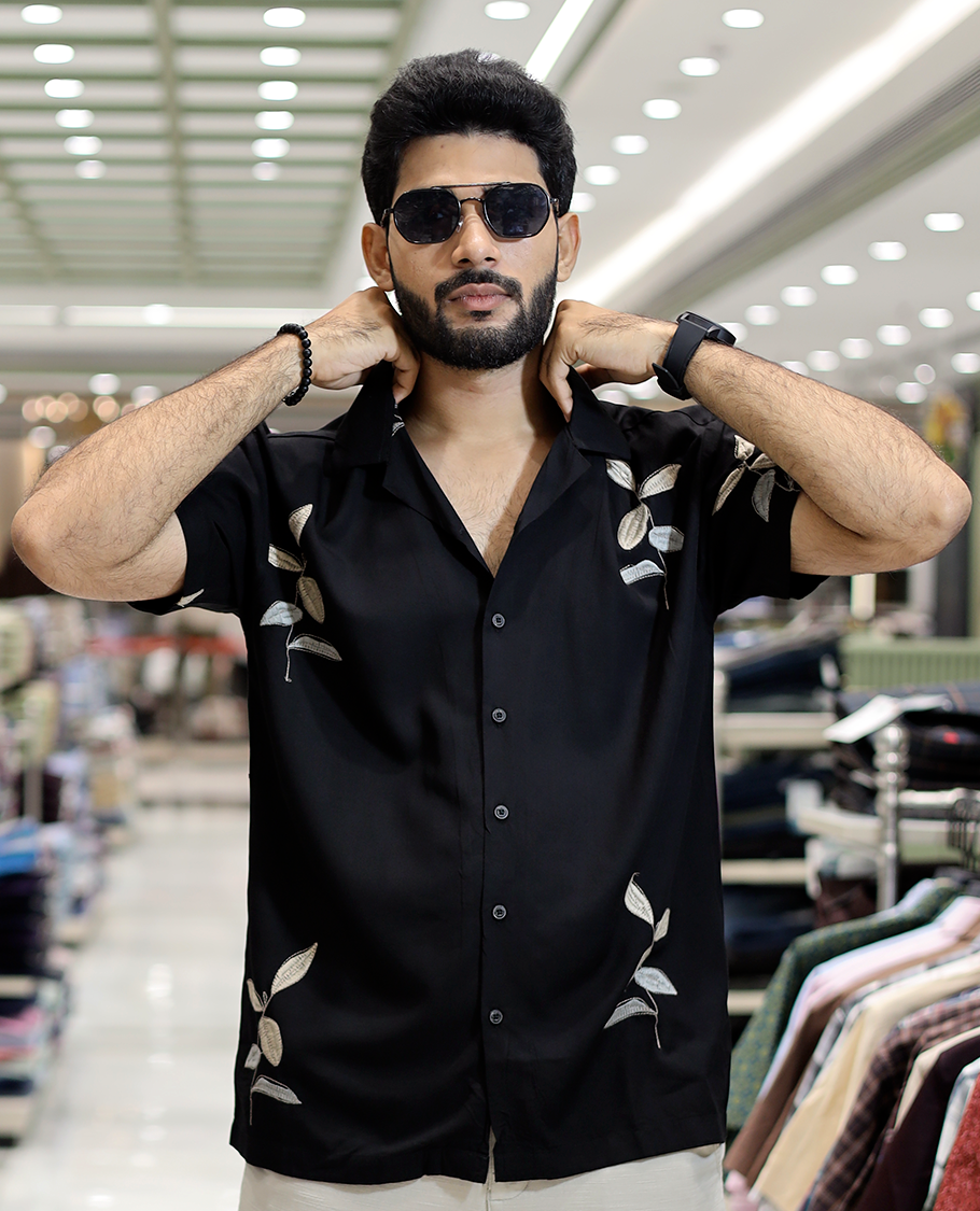 Black Leaf Embroidery Cotton-Blended Casual Shirt