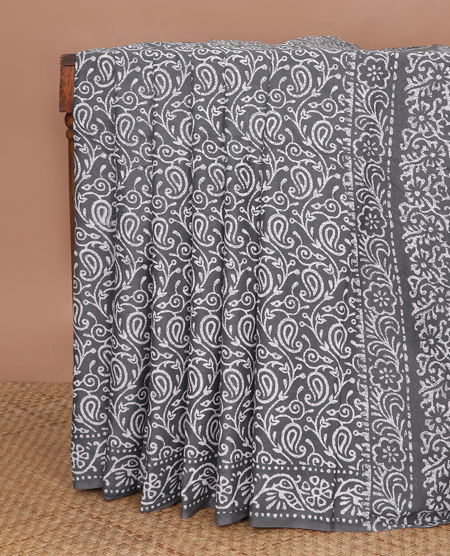 Grey batik floral-paisley vine printed mul mul cotton saree, floral creeper batik printed border & batik printed pallu