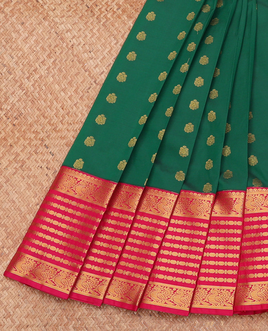 Green Budget Silk Saree, Detailed with Zari Buttas, Complemented by a Contrast Traditional Zari Border, Grand Pallu, and a Contrast Blouse