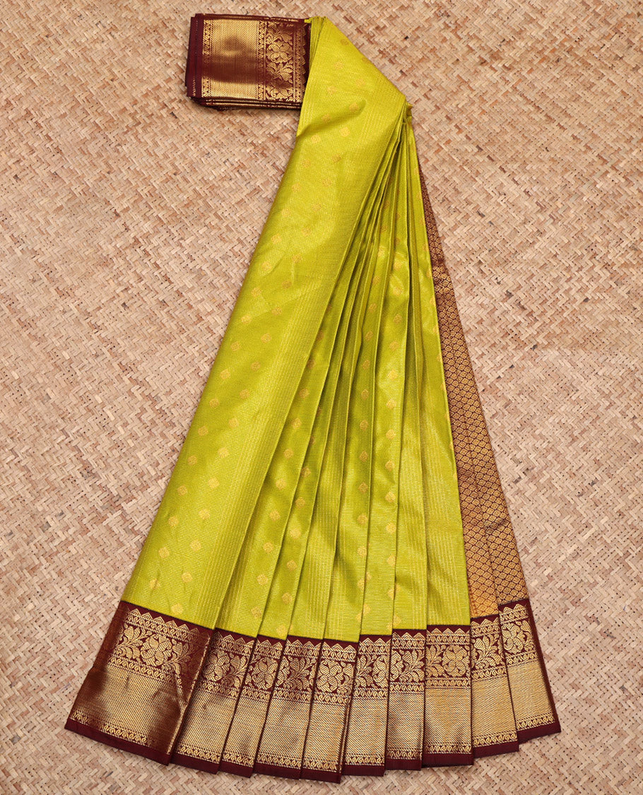 Green Budget Silk Saree, Sparsely Threaded with Zari Buttas and Stripes on Its Body, Complemented by a Contrast Traditional Zari Design Border, Grand Jaal Pallu, and Paired with a Contrast Blouse