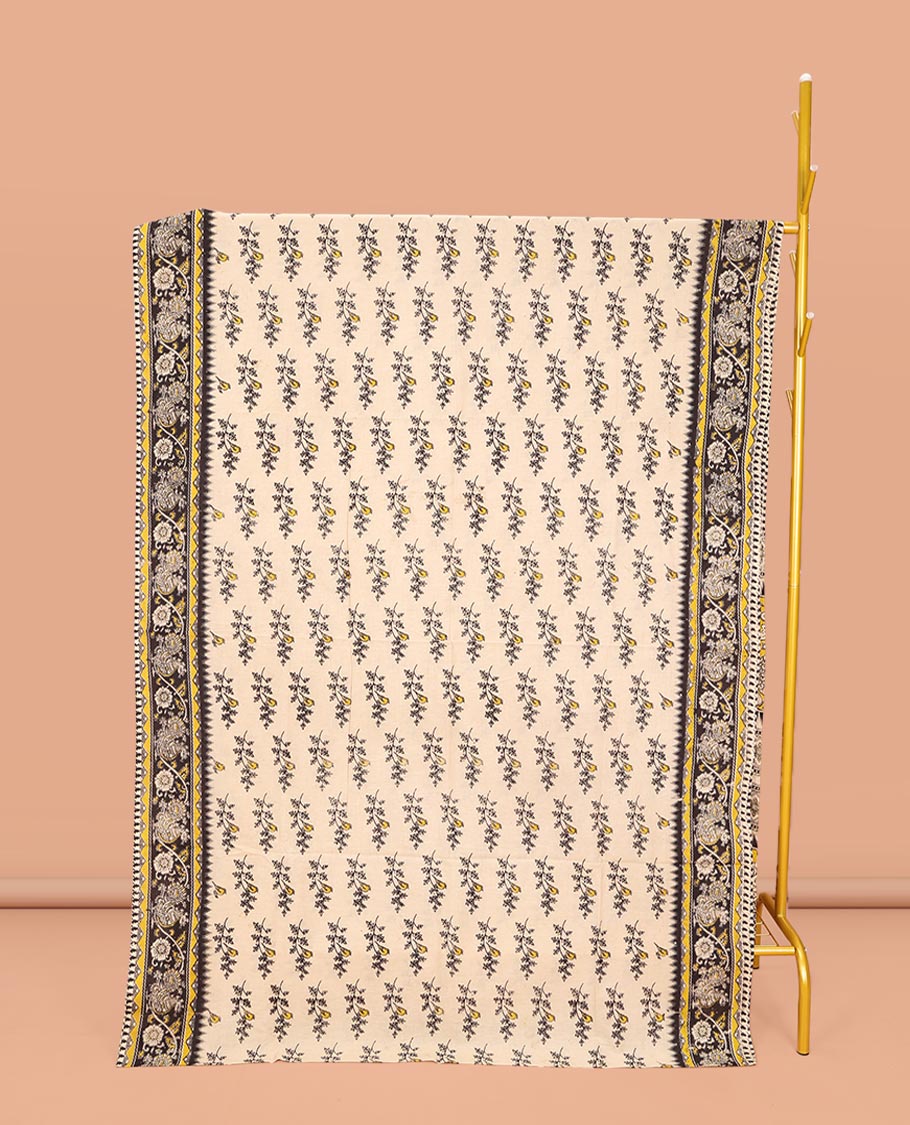 Cream Machine-Printed Kalamkari Cotton Saree, Decked Up with Floral Motifs on Its Body, Complemented by a Contrast Floral Printed Border, Pallu of Kalamakri Peacock Print, and Paired with a Printed Blouse