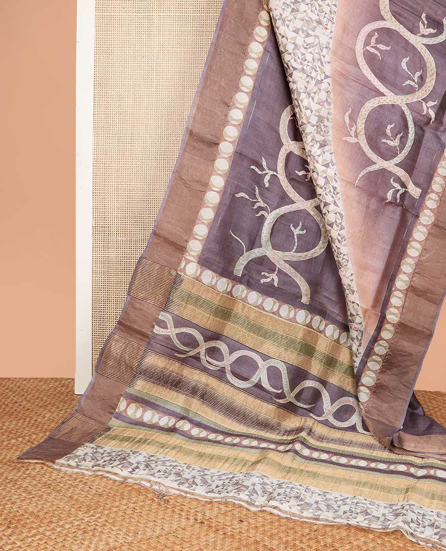 Violet abstract design tussar silk saree with contrast border & geometric design pallu