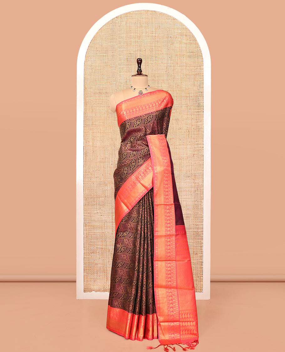 Purple Budget Silk Saree, Highlighted by Floral and Scallop Design, Complemented by Contrast Traditional Border, Intricate Pallu, and a Contrast Blouse