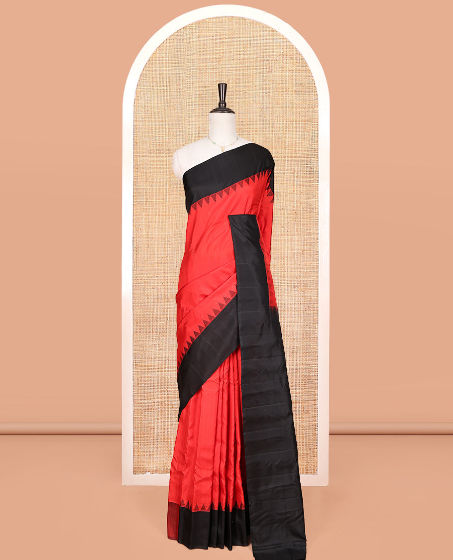 Red Plain Gadwal Silk Saree, Complemented by a Contrast Temple Border, Contrast Plain Pallu, and a Contrast Plain Blouse
