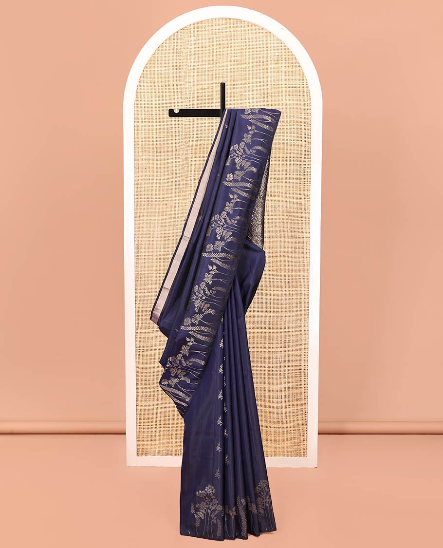 Borderless Blue Mayuri Soft Silk Saree, Mesmerized with Zari Buttas and Floral Buttas All Over Its Body, Highlighted by Pallu of Floral and Bird Designs, and Paired with a Matching Blouse