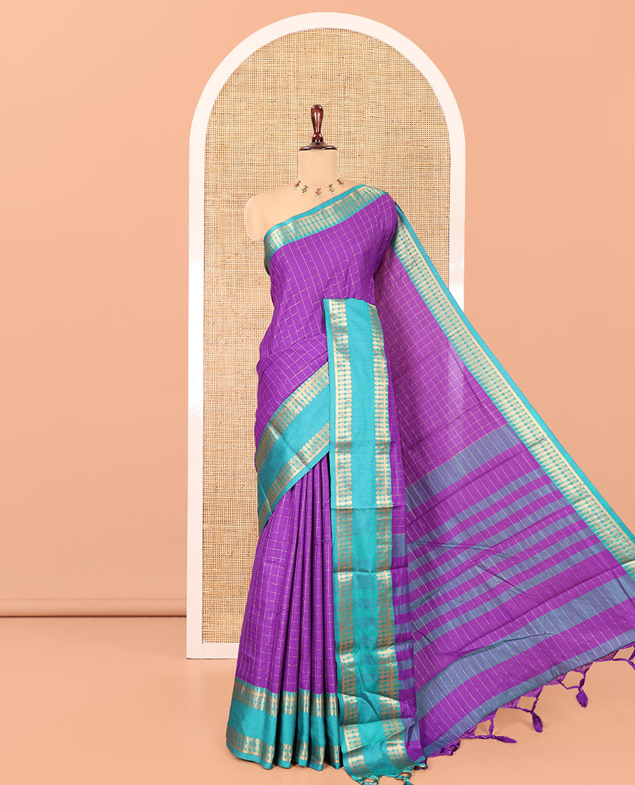 Violet Checked Art Soft Silk Saree, Complemented by Contrast Traditional Retai Pettu Border, Striped Pallu, and a Contrast Blouse