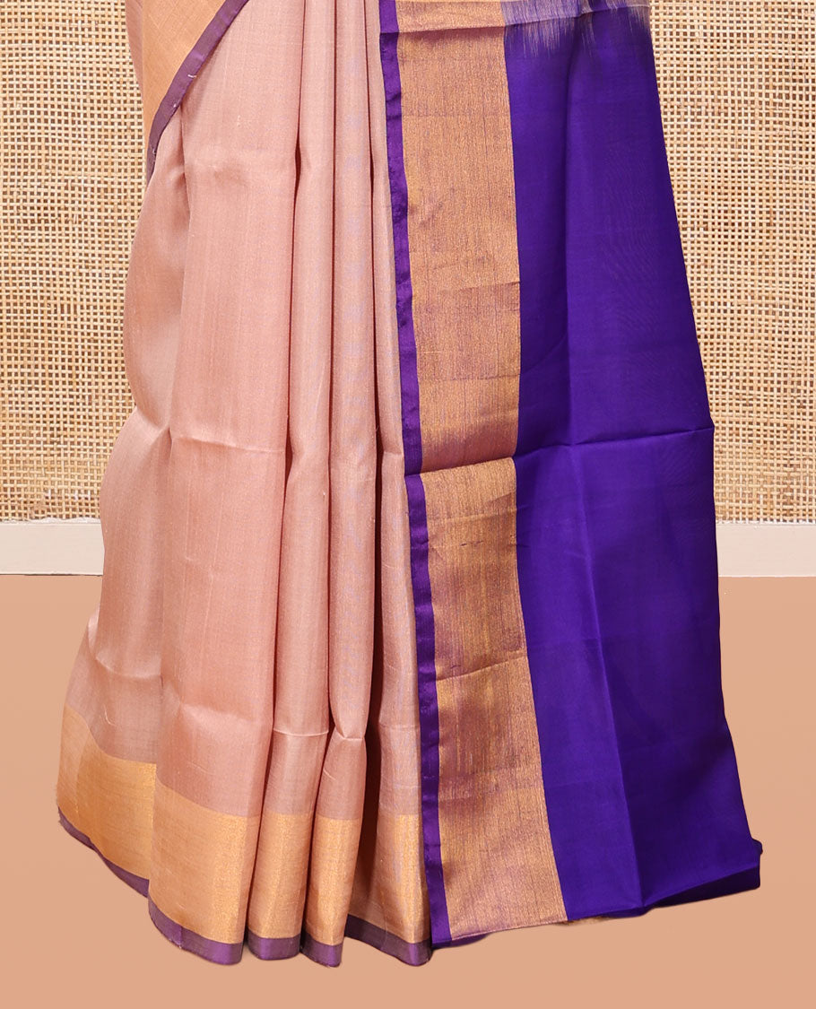 Peach Plain Uppada Silk Saree, Complemented by a Contrast Border, Contrast Plain Pallu, and a Contrast Blouse