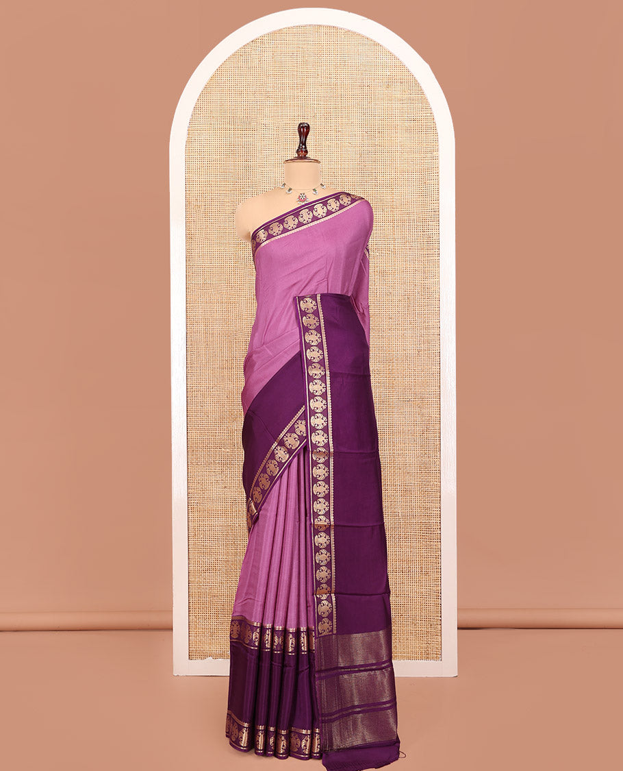 Onion Pink Plain Dola Silk Saree, Complemented by Contrast Rettai Pettu Ganda Berunda Motifs, Zari Border, Gleaming Zari Striped Pallu, and Paired with a Contrast Blouse