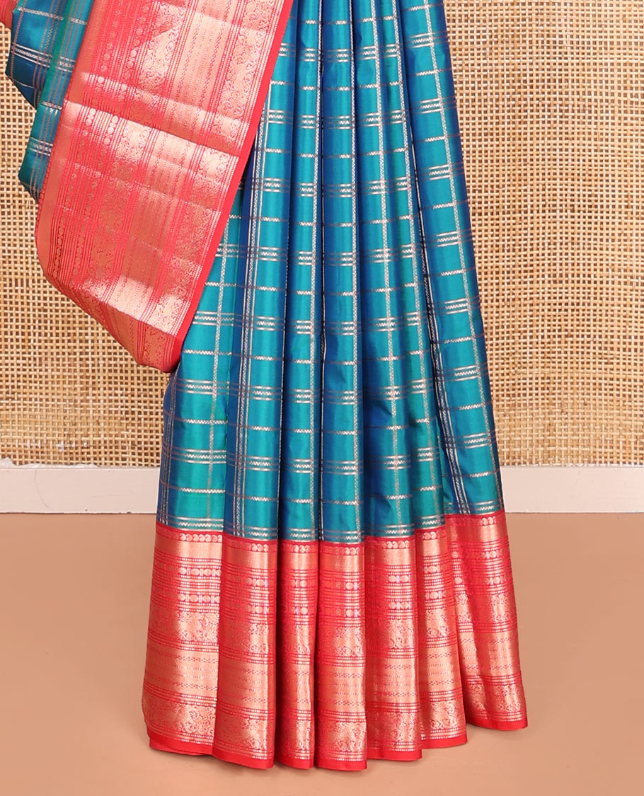 Green Vasundhara Silk Saree, Enriched with Zari Checked Design on Its Body, Complemented by Contrast Border of Manga, Muthu, Rudraksham, and Yaali Designs, Grandly Woven Jaal Pallu, and Paired with a Contrast Blouse