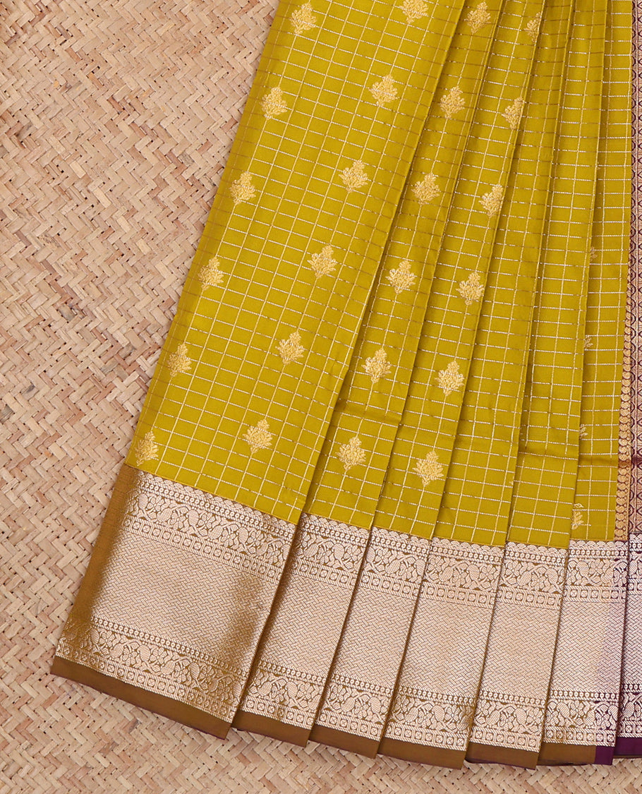 Green Budget Silk Saree, Decorated with Zari Buttas, Complemented by a Contrast Traditional Zari Border, Grand Pallu, and a Contrast Blouse