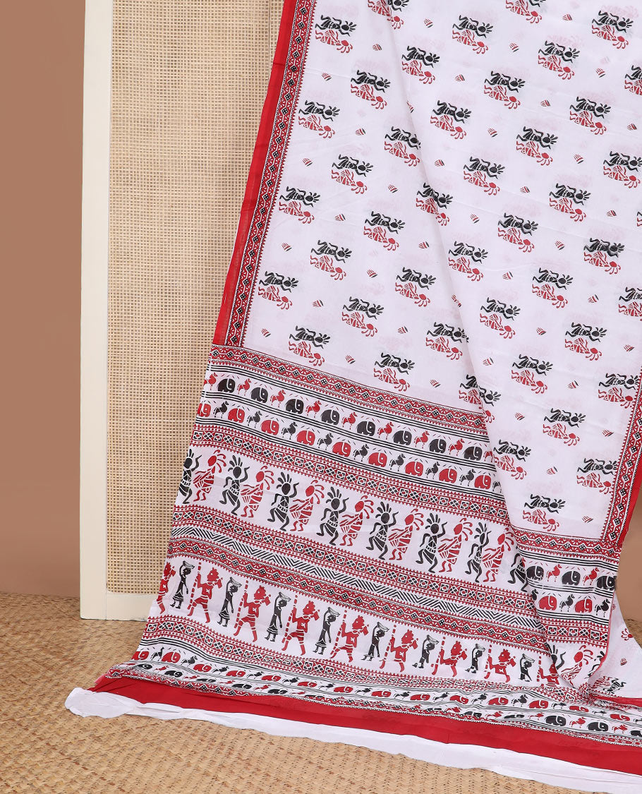 White warli motifs printed mul mul cotton saree, contrast geometric printed border & pallu of warli human motif print