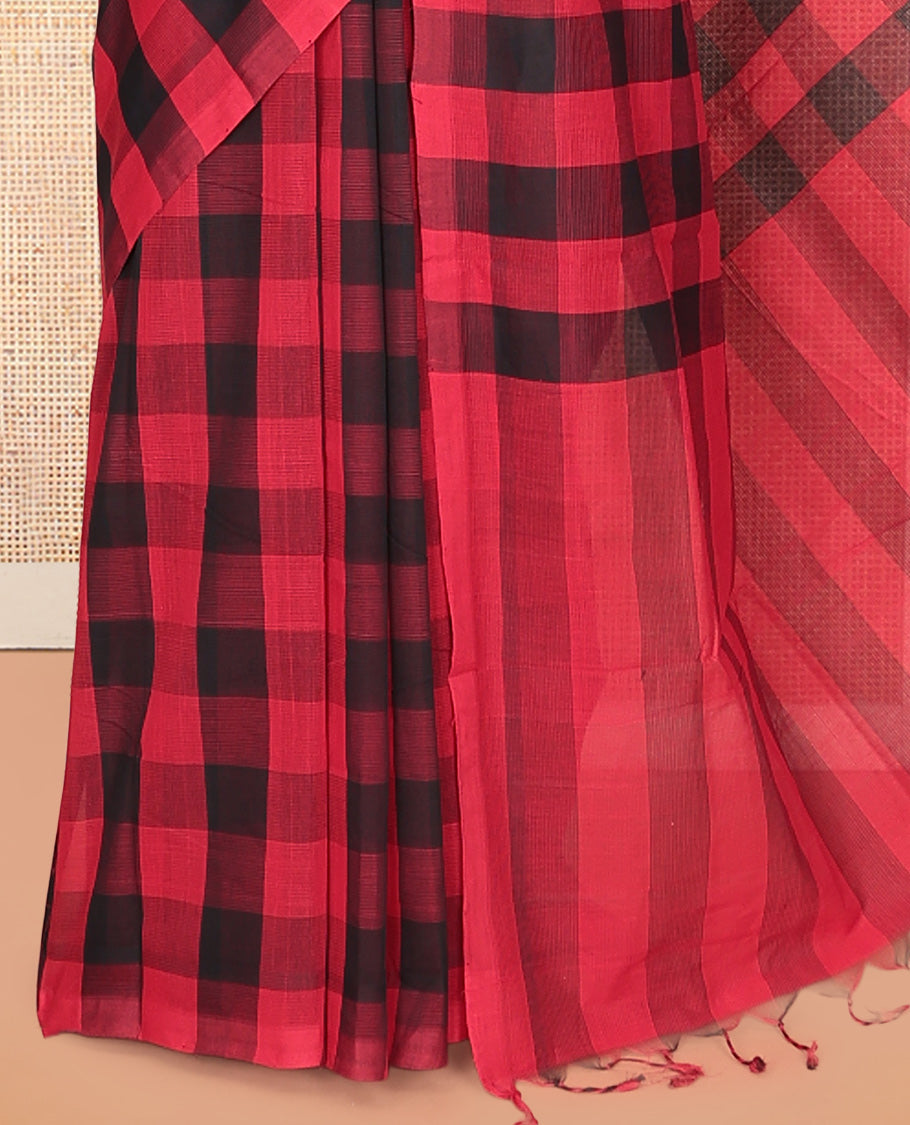 Borderless Red-Black Mangalagiri Cotton Saree