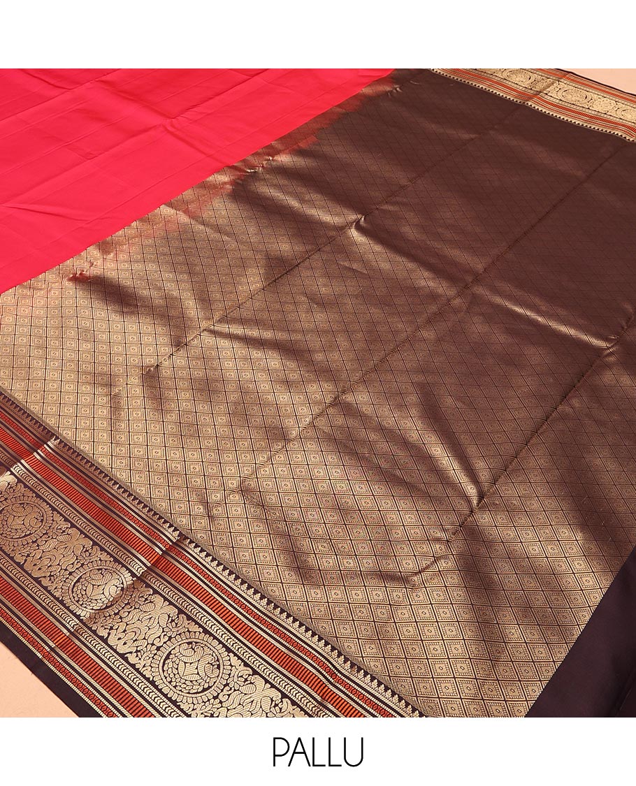 Red Plain Vasundhara Lite Silk Saree, Complemented by a Contrast Border of Banaras, Diamond, Muthu, Kathir, and Round Mayil Designs, Grand Jaal Pallu, and Paired with a Contrast Blouse