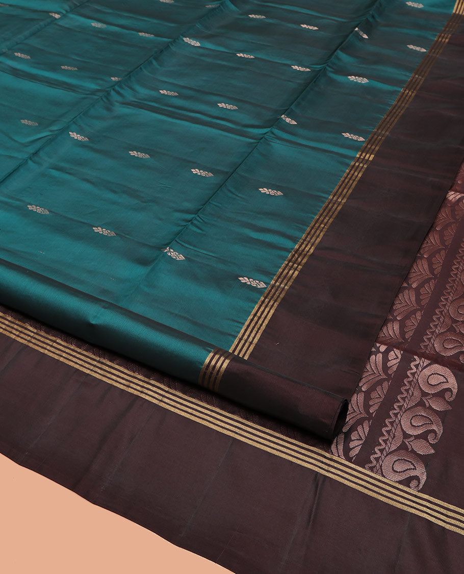 Blue Uppada Silk Saree, Finely Crafted with Zari Buttas, a Contrast Border, Grand Pallu, and a Contrast Blouse