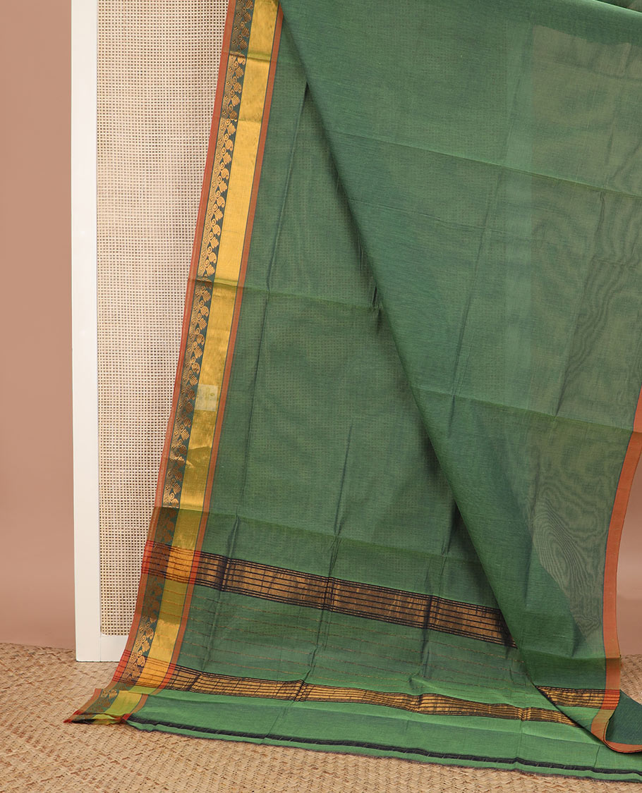 Green plain design Venkatagiri cotton saree, contrast zari paisley design border & zari striped pallu