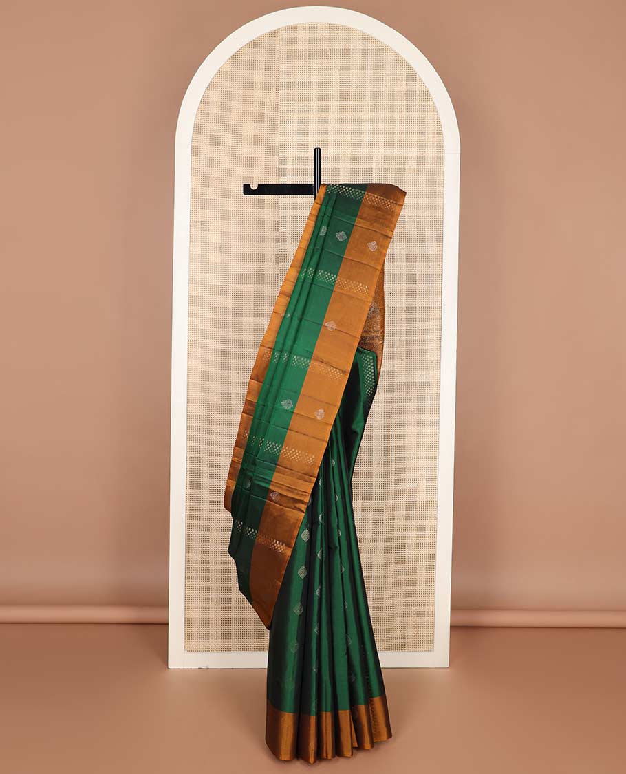 Green zari designs silk mix saree, contrast zari design border & pallu of scallop, Greek key, paisa & spiral designs