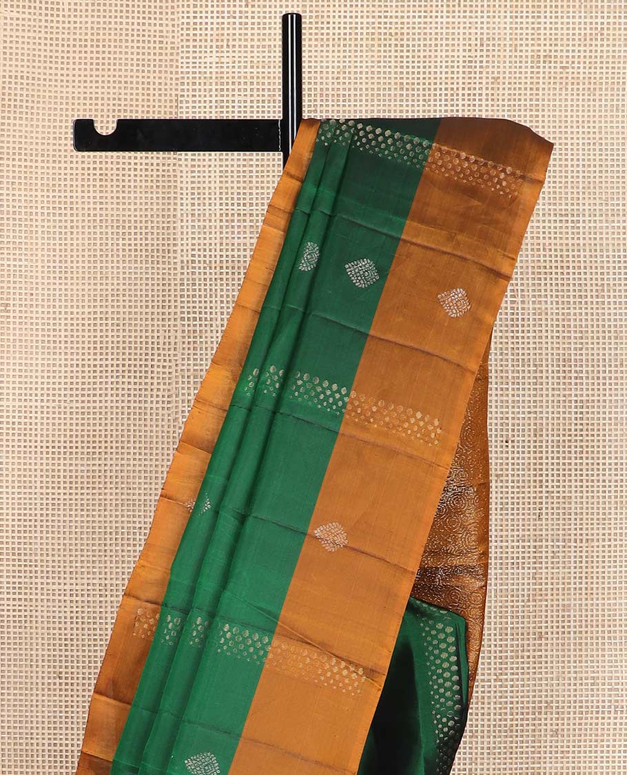 Green zari designs silk mix saree, contrast zari design border & pallu of scallop, Greek key, paisa & spiral designs