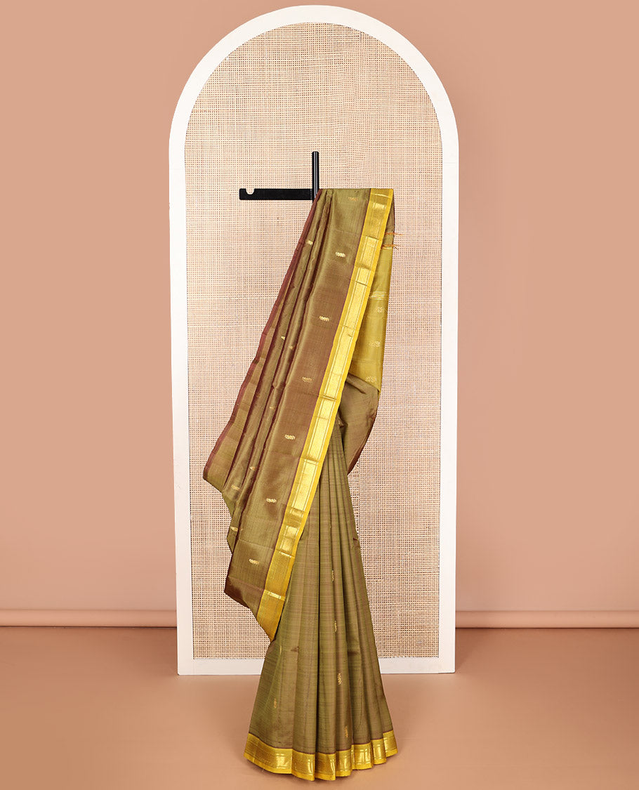 Brown floral buttas kancheepuram silk saree with contrast border of zari design border & floral design pallu