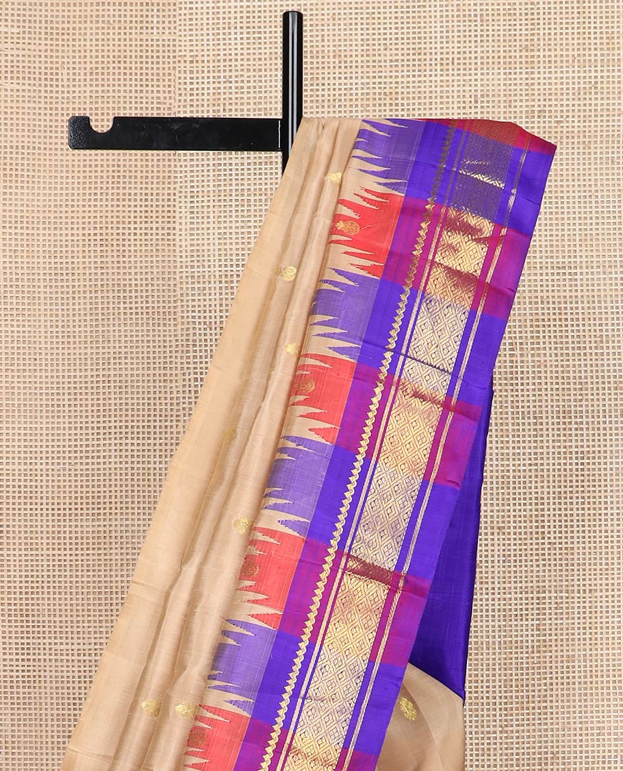 Sandal zari buttas kanchipuram silk saree, contrast one-sided thazampoo rekku border of salngai,banaras & jaal & zari design pallu