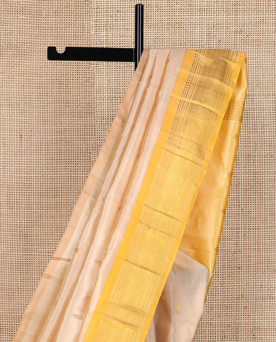Sandal zari buttas Kanchipuram silk saree, contrast border of panner sombu, banaas, muthu & jaal design & zari design pallu