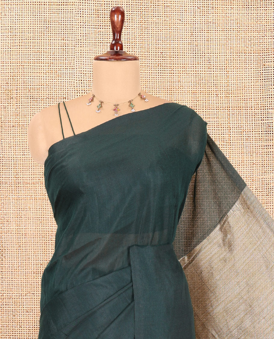 Borderless Green Plain Khadi Cotton Saree, Jute Pallu, and No Blouse
