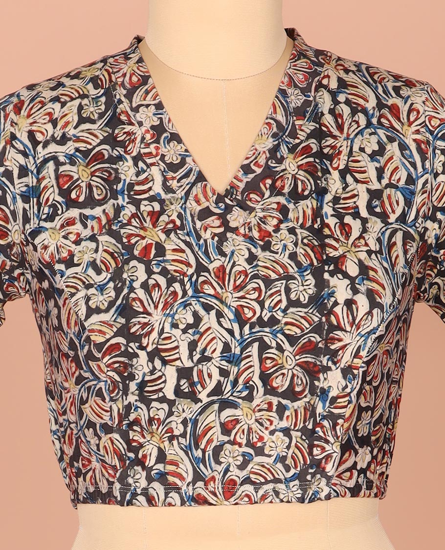 Multi-Color Readymade Blouse Artfully Detailed with Floral Vine Prints, Featuring a Front V-Neck, a Back Closed Neck, and Full Sleeves