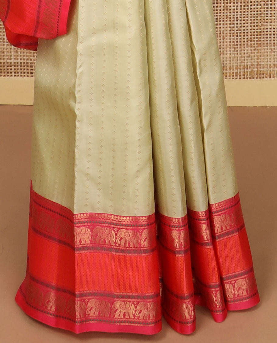 Sandal geometric design silk saree with contrast rettai pettu zari design border & zari design pallu